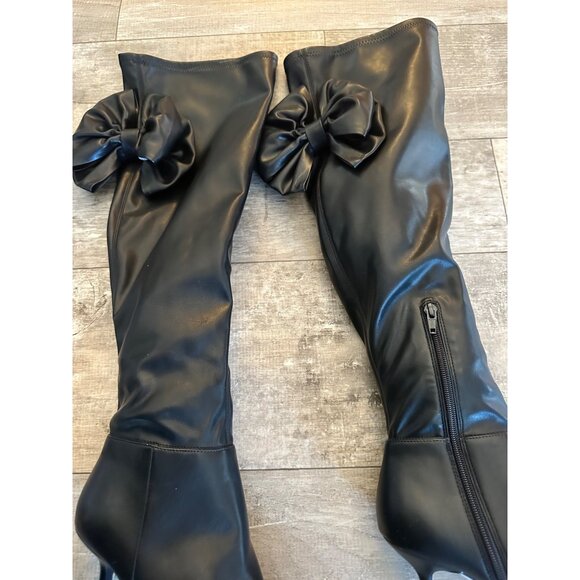 Gianni Bini Black Faux Leather Over-The-Knee Boots Bows Pointed Toe NWOB - Picture 4 of 9